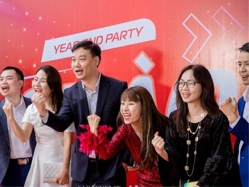 Các thành phần tham gia một sự kiện