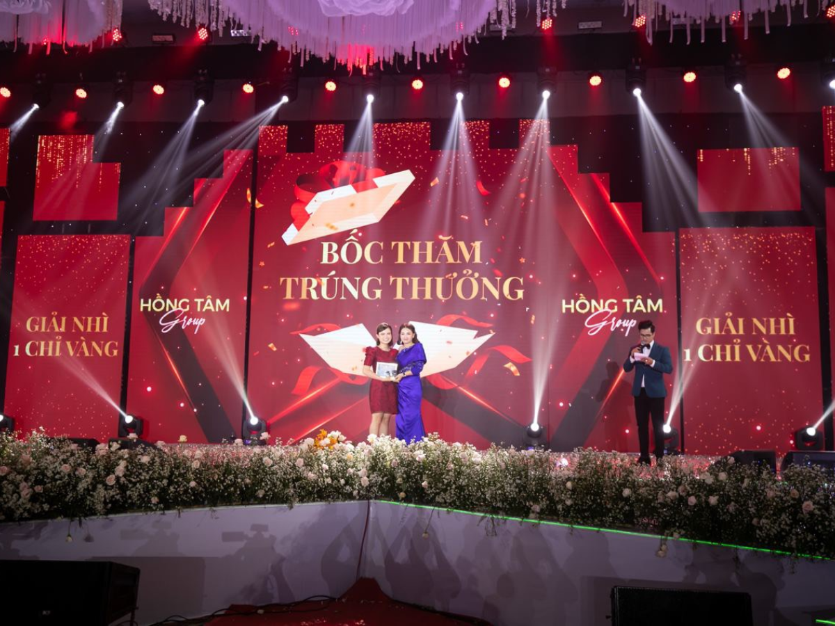 Công ty tổ chức sự kiện Đất Việt